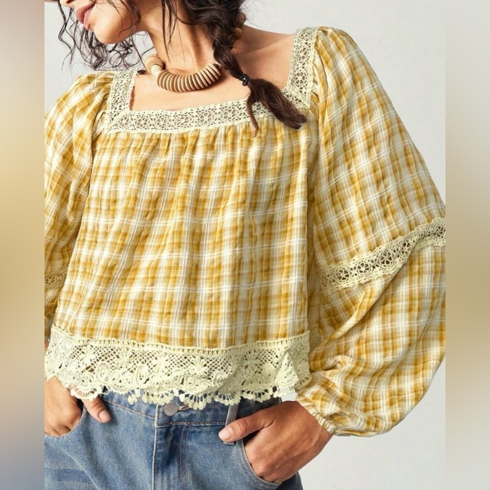 Yellow Plaid Women's Top with Lace Trim - Picture 5 of 9